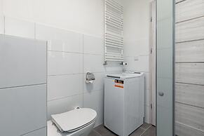 Cosy Łużycka Studio by Renters