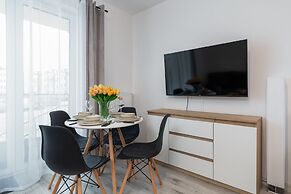 Cosy Łużycka Studio by Renters