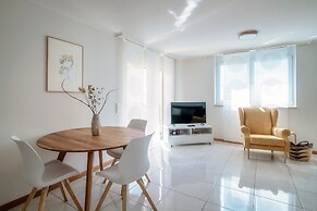 Minusio Apartment