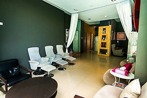 Deluxe apartment at Icon Park Condo