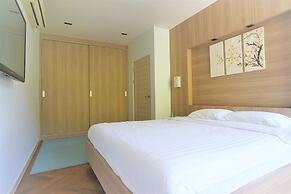 Deluxe apartment at Icon Park Condo