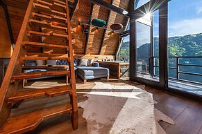 Pavri Suit Bungalov