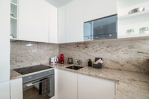 Palace Apartment
