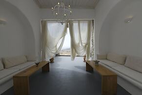 Mykonos Teatro Suites and Villa