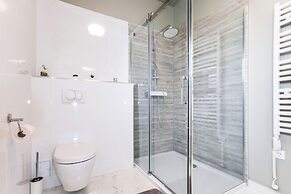 L&L Apartments