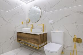 Grand Horizon Luxury Boutique Suites