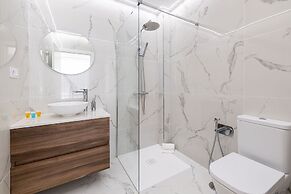 Grand Horizon Luxury Boutique Suites