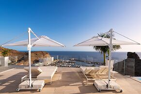 Grand Horizon Luxury Boutique Suites