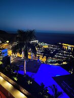 Grand Horizon Luxury Boutique Suites