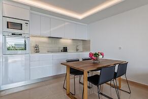 Grand Horizon Luxury Boutique Suites