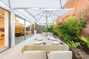Grand Horizon Luxury Boutique Suites