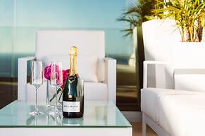 Grand Horizon Luxury Boutique Suites