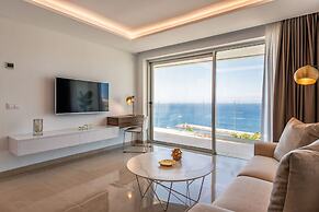 Grand Horizon Luxury Boutique Suites