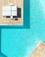 Grand Horizon Luxury Boutique Suites