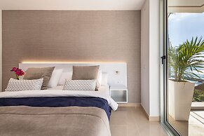 Grand Horizon Luxury Boutique Suites