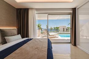 Grand Horizon Luxury Boutique Suites