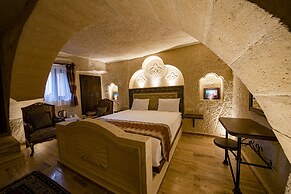 Farmer Cave House