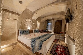 Farmer Cave House