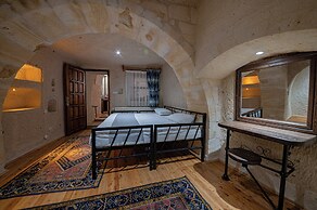 Farmer Cave House
