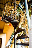 Madhu's Inn