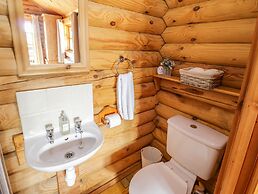 Far Coley Farm & Log Cabin