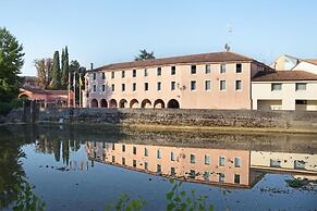 Hotel Contà