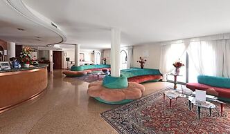 Hotel Contà