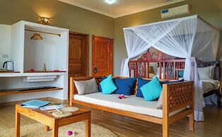 Aquamarina Hotel