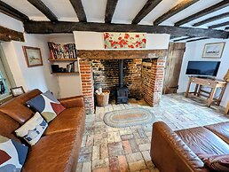 1 Grange Cottages, Westleton