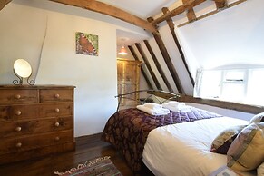 1 Grange Cottages, Westleton