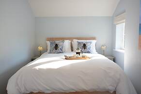Little Turnpike Cottage, Melton