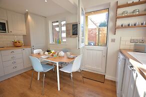 Little Turnpike Cottage, Melton