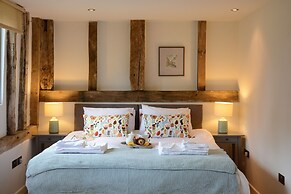 Manor House Barn, Peasenhall