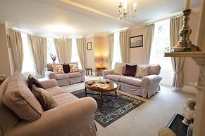Henstead Hall