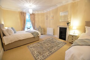 Henstead Hall