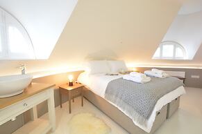 The Round House