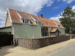 Moat Barn