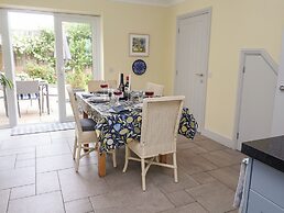 1 Coconut Cottage, Long Melford