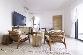 New Beachfront Penthouse by RedAwning