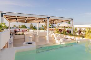 New Beachfront Penthouse by RedAwning