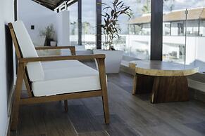 New Beachfront Penthouse by RedAwning