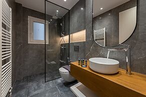 Phaedrus Living: Luxury Penthouse Ploutarchou