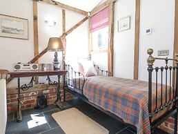 Yew Tree Farm Stable, Worlingworth