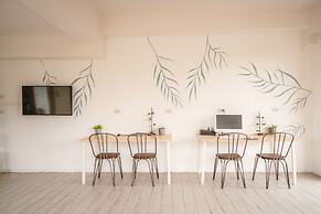 The Dearly Koh Tao Hostel