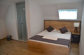 Palmiye Quars Hotel