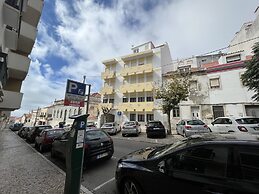 A Casa de Sesimbra com VISTA MAR