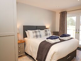 Lake View Lodge