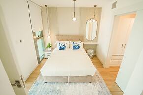 Nasma Luxury Stays - Al Raha Lofts 2
