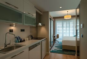 The Superior Living Batisehir