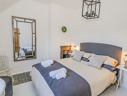 Blossom Cottage